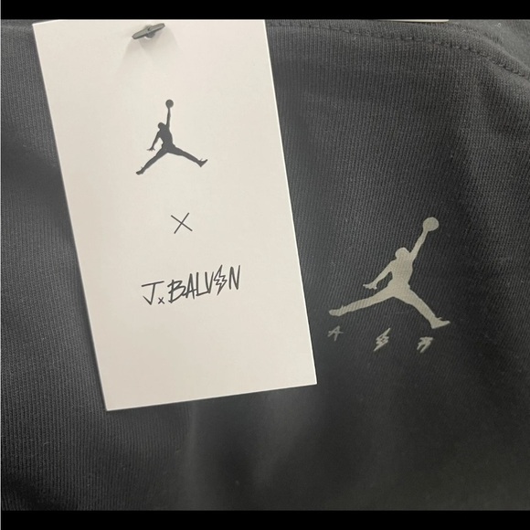 Men's Jordan x J Balvin Black Short Sleeve T-Shirt DR2962-010 Size M - Picture 4 of 5